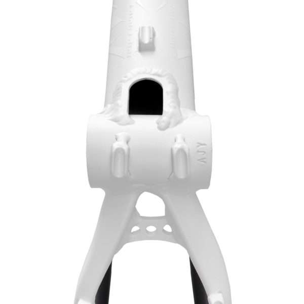 CUADRO R-29 ALUM NG/BCO 18" TRACE HUNTER