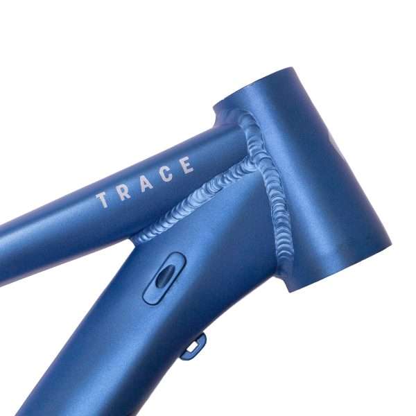 CUADRO R-29 ALUM AZL/PLT 18" TRACE HUNTER