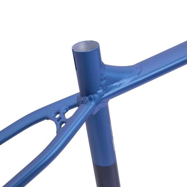 CUADRO R-29 ALUM AZL/PLT 18" TRACE HUNTER
